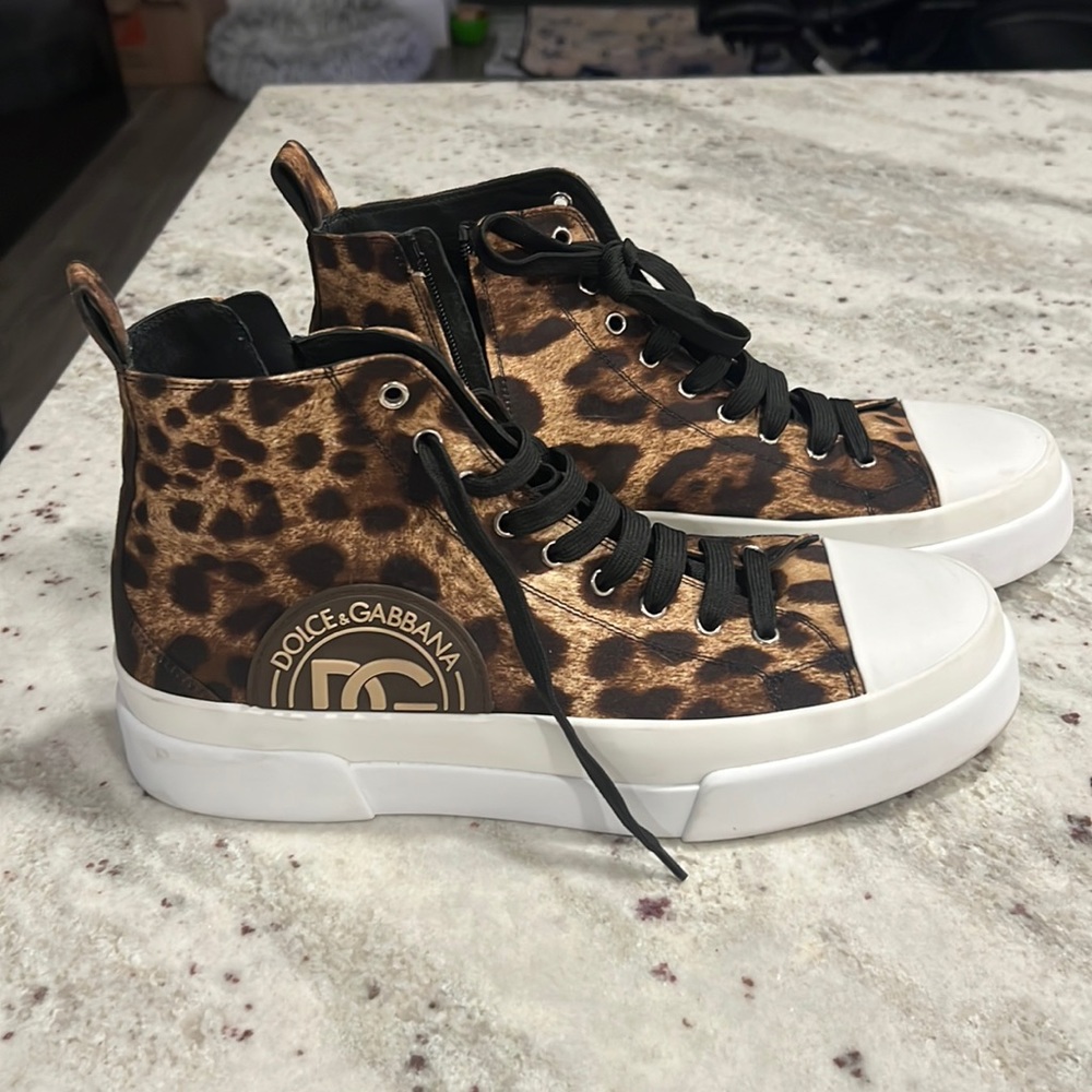 Dolce Gabbana used excellent condition 10.5 men sneaker